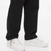 Baskets exclusives Kapri Ikon avec breloque