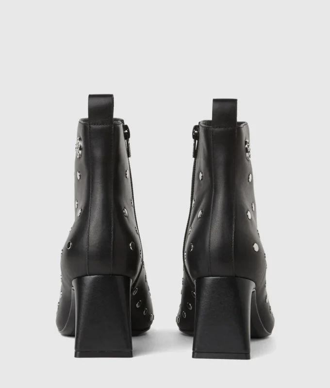 Bottines cloutées Beata Bottines cloutées Beata