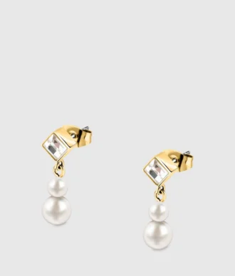 Boucles d’oreilles pendantes en perles de nacre Boucles d’oreilles pendantes en perles de nacre