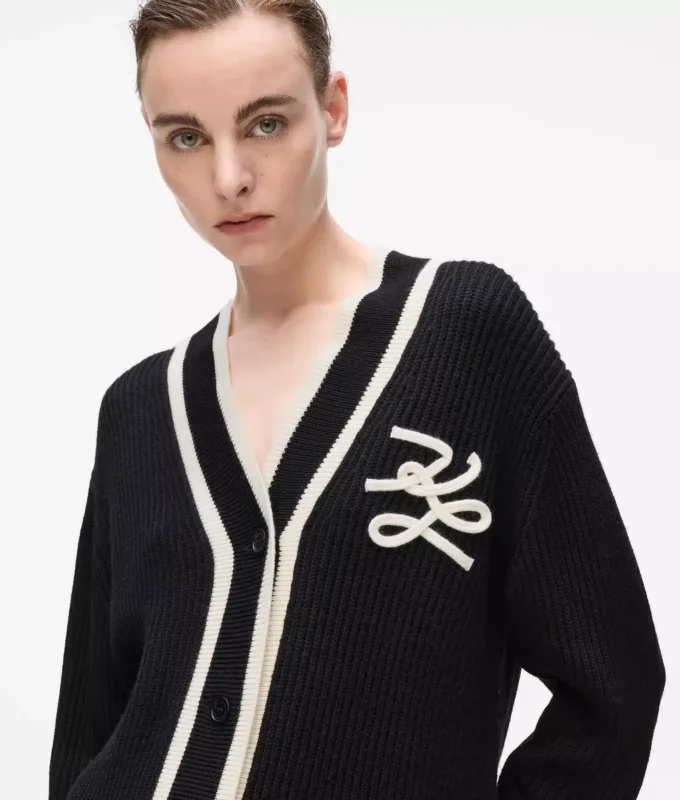 Cardigan Autograph