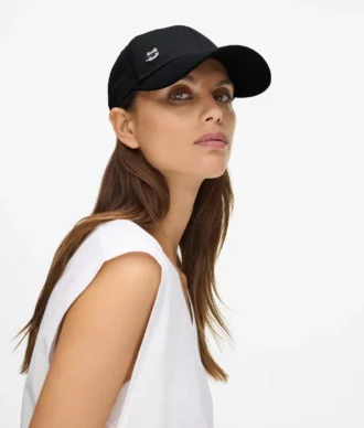 Casquette à pin&rsquo;s Ikon Choupette