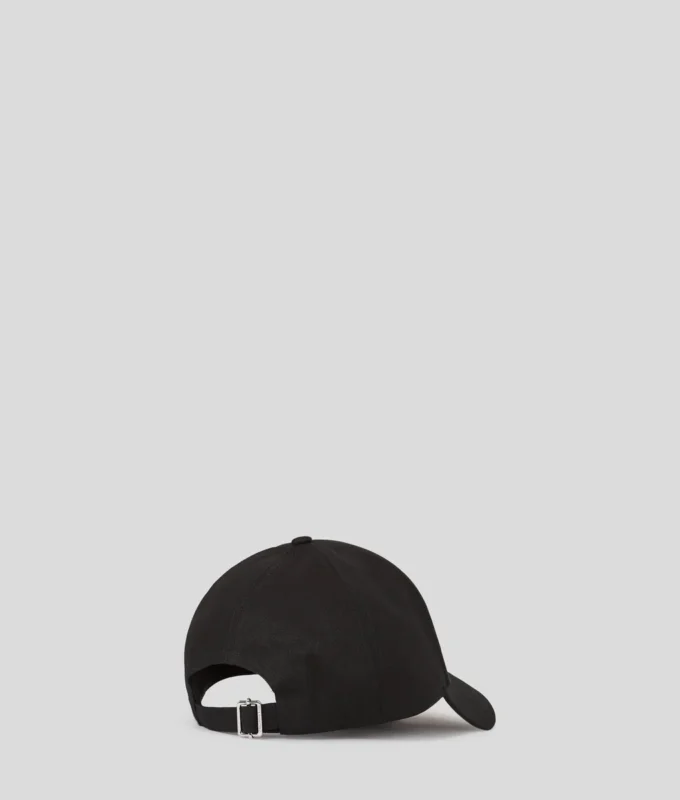 CASQUETTE RUE ST-GUILLAUME CASQUETTE RUE ST-GUILLAUME