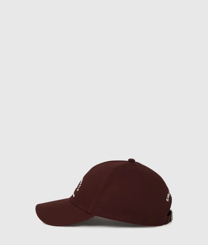 CASQUETTE RUE ST-GUILLAUME CASQUETTE RUE ST-GUILLAUME