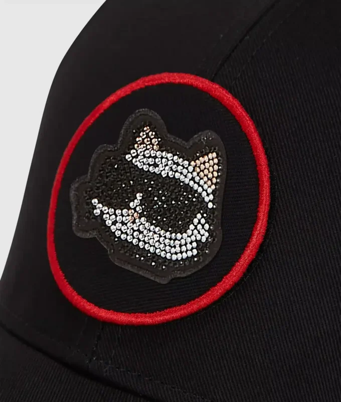 Casquette transformable à patchs en strass Ikon Casquette transformable à patchs en strass Ikon