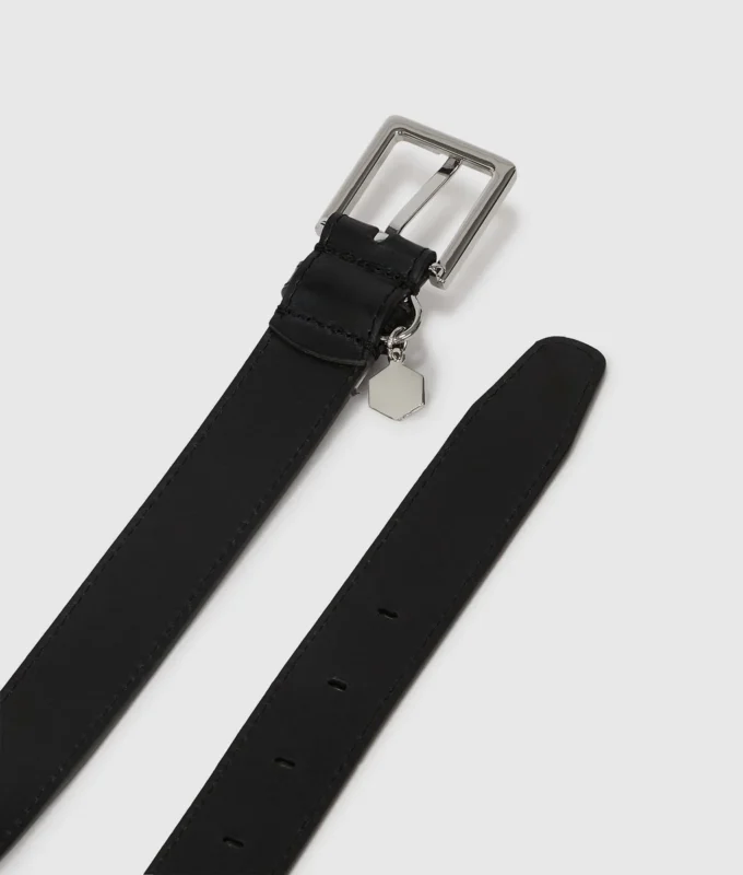 Ceinture avec breloque logo
