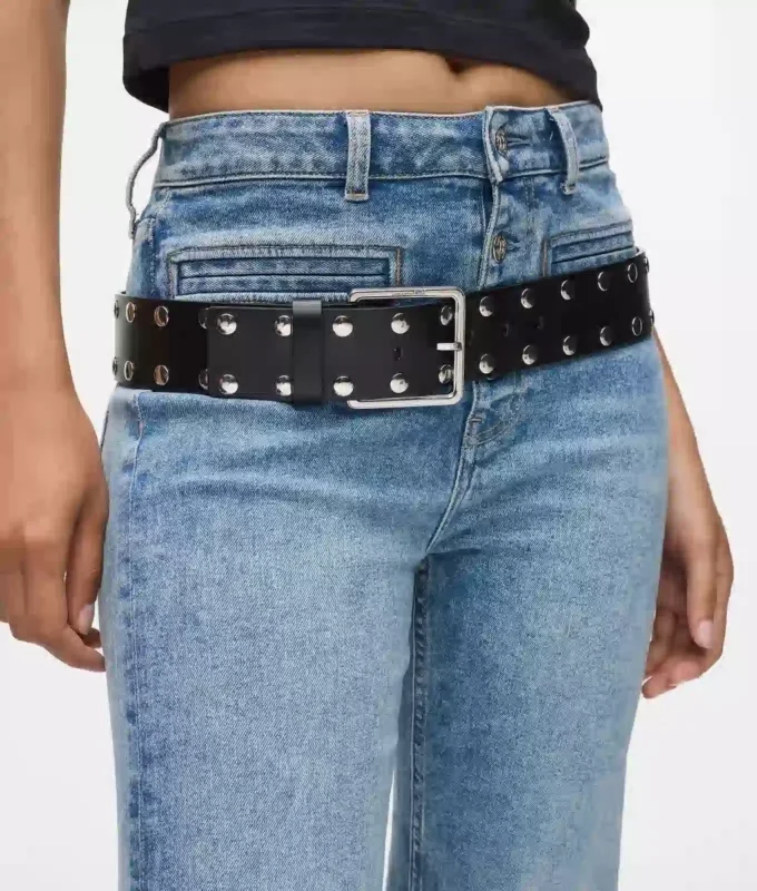 Ceinture large cloutée