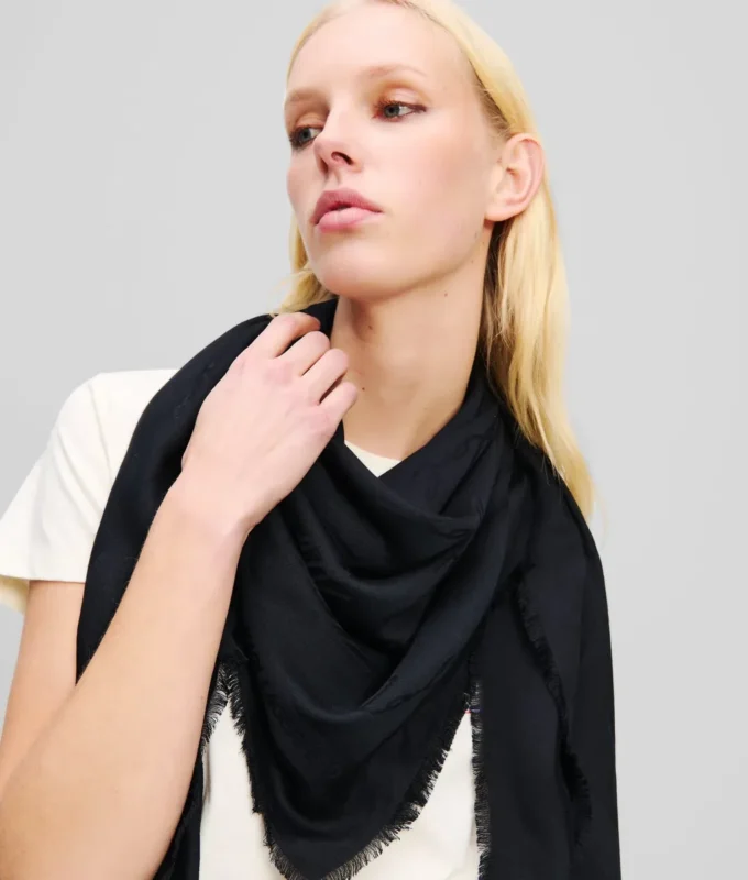 ÉCHARPE JACQUARD K/SIGNATURE ÉCHARPE JACQUARD K/SIGNATURE