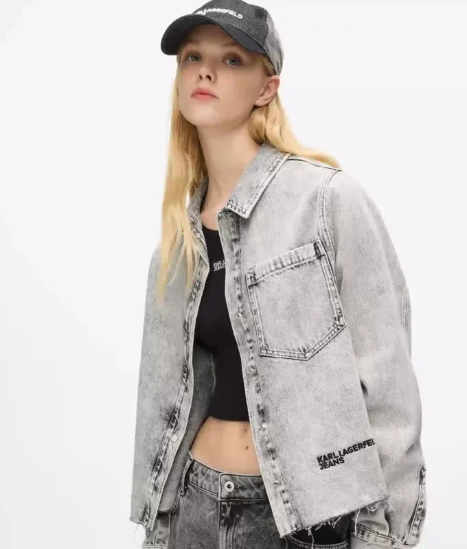 Chemise en denim délavé Chemise en denim délavé