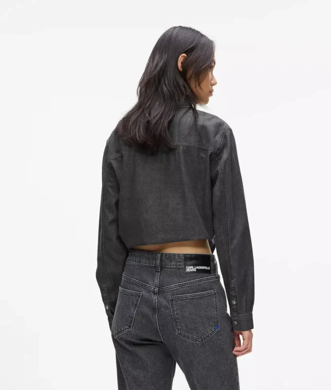 Chemise en denim à nouer sur le devant Chemise en denim à nouer sur le devant