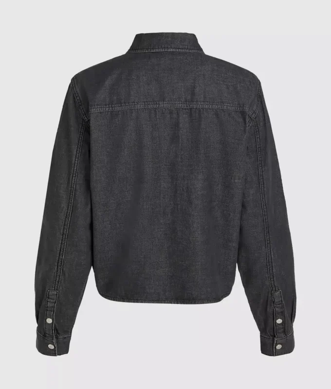 Chemise en denim à nouer sur le devant Chemise en denim à nouer sur le devant