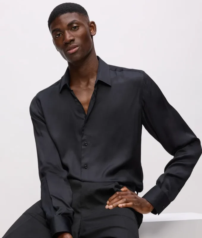 Chemise KL Studio avec foulard Chemise KL Studio avec foulard