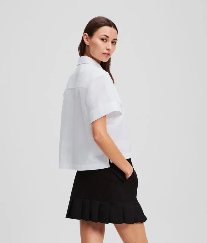 CHEMISE À MANCHES COURTES BOXY CHEMISE À MANCHES COURTES BOXY