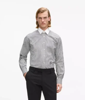 Chemise à rayures et col contrasté
