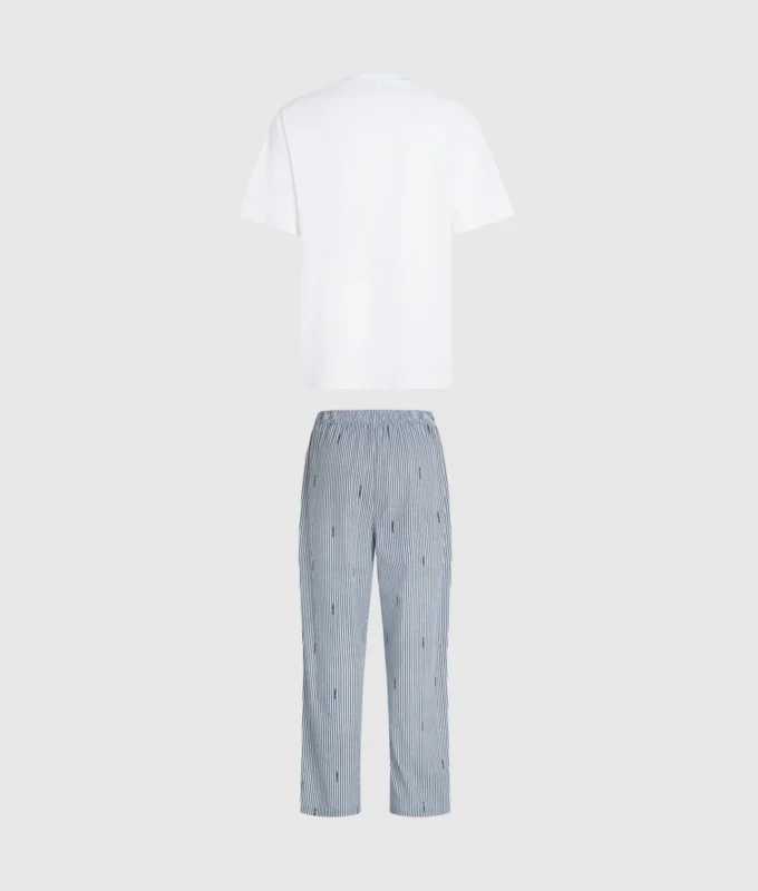 Ensemble pyjama rayé Ensemble pyjama rayé
