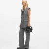 Gilet en tweed à revers pailleté Gilet en tweed à revers pailleté
