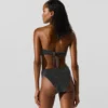 Haut de bikini bandeau métallisé Haut de bikini bandeau métallisé