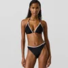 Haut de bikini triangle festonné Haut de bikini triangle festonné