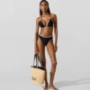 Haut de bikini triangle festonné Haut de bikini triangle festonné