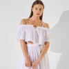 HAUT DE MAILLOT DE BAIN COURT À ÉPAULES DÉNUDÉES HAUT DE MAILLOT DE BAIN COURT À ÉPAULES DÉNUDÉES