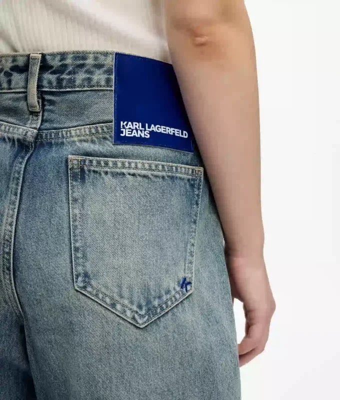 Jean décontracté à taille mi-haute