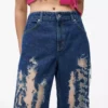 Jean décontracté à taille mi-haute et effet vieilli Jean décontracté à taille mi-haute et effet vieilli