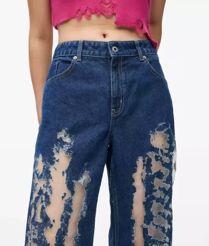 Jean décontracté à taille mi-haute et effet vieilli Jean décontracté à taille mi-haute et effet vieilli