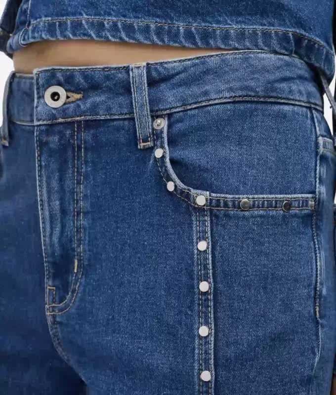 Jean mom clouté Jean mom clouté