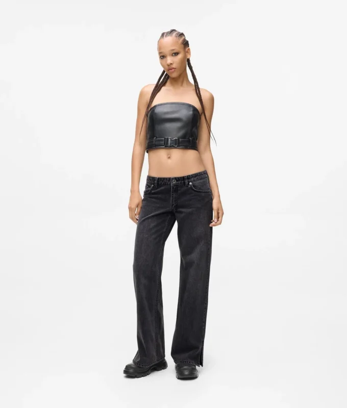 Jean taille basse à jambes larges Jean taille basse à jambes larges