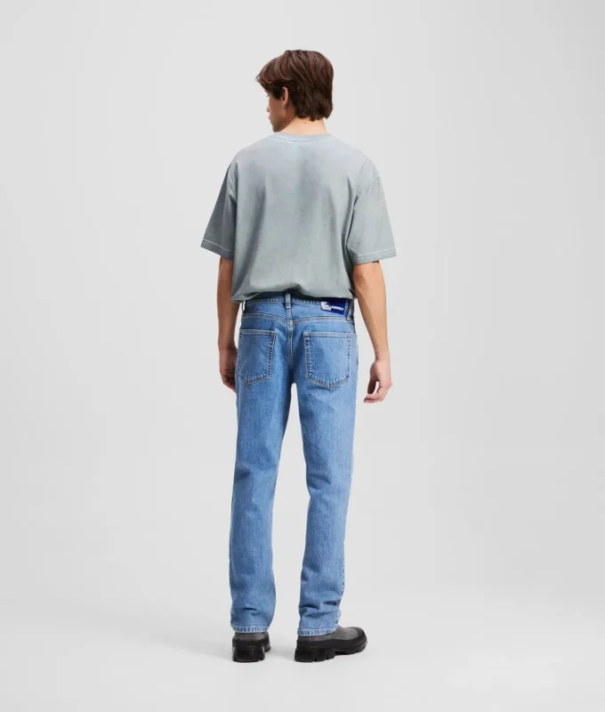 JEANS DROITS JEANS DROITS