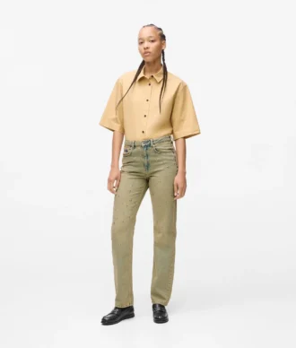 JEANS DROITS À TAILLE HAUTE ET CLOUS
