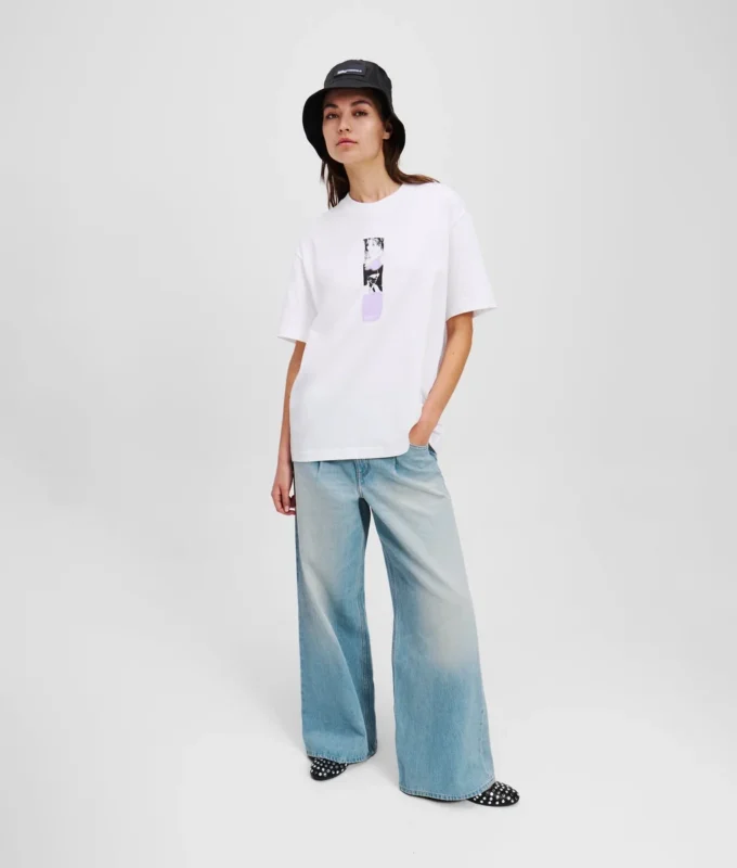 JEANS À JAMBES LARGES PLISSÉES JEANS À JAMBES LARGES PLISSÉES