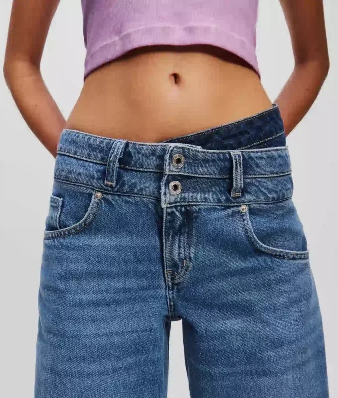 JEANS RELAX À DOUBLE CEINTURE JEANS RELAX À DOUBLE CEINTURE