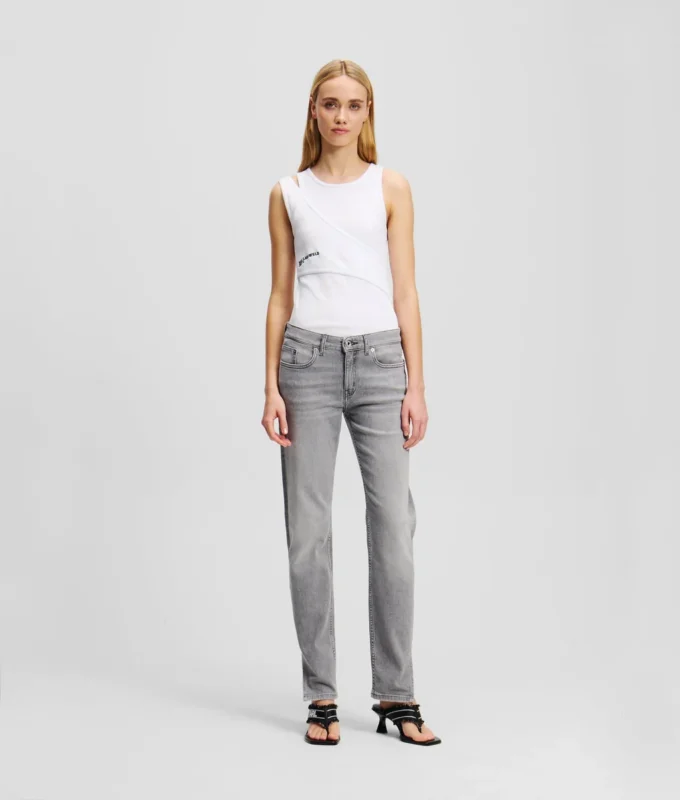 JEANS SLIM À TAILLE MOYENNE ET OURLET FENDU JEANS SLIM À TAILLE MOYENNE ET OURLET FENDU