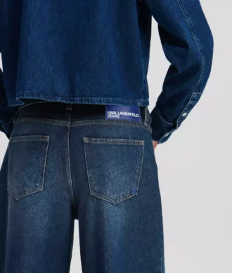 JEANS À TAILLE BASSE ET JAMBES LARGES