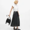 Jupe en simili cuir cloutée Jupe en simili cuir cloutée