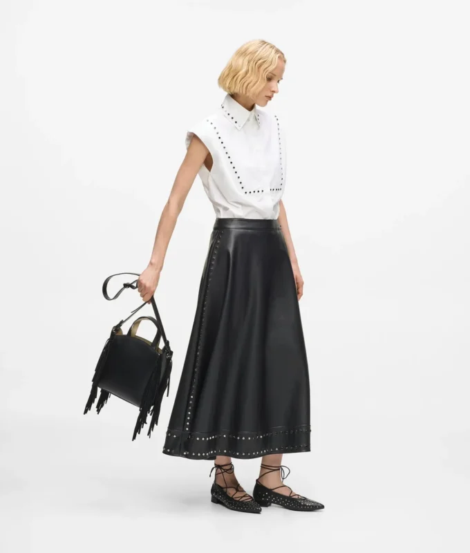 Jupe en simili cuir cloutée Jupe en simili cuir cloutée