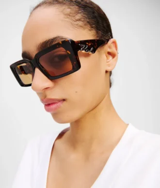 LUNETTES DE SOLEIL SIGNÉES À DÉCOUPES