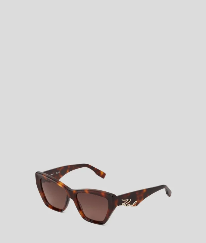 LUNETTES DE SOLEIL SIGNÉES À DÉCOUPES LUNETTES DE SOLEIL SIGNÉES À DÉCOUPES