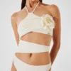 MAILLOT DE BAIN À ENCOLURE RAS DU COU ET MOTIFS FLORAUX MAILLOT DE BAIN À ENCOLURE RAS DU COU ET MOTIFS FLORAUX