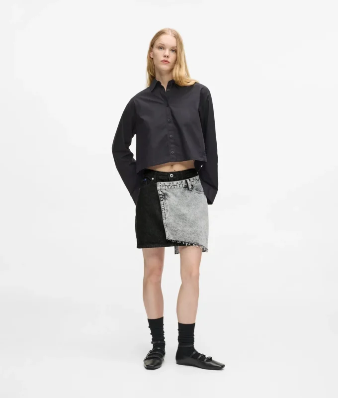 Mini-jupe en denim bicolore Mini-jupe en denim bicolore