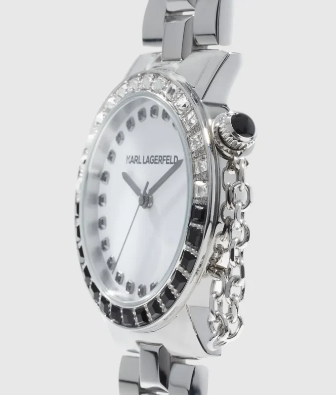 MONTRE ORNÉE DE CRISTAUX MONTRE ORNÉE DE CRISTAUX