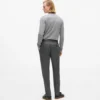 Pantalon ajusté à jambes droites