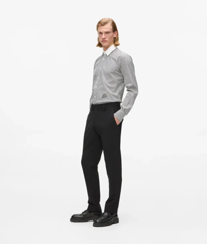Pantalon classique ajusté Pantalon classique ajusté