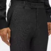 Pantalon à détails en satin Pantalon à détails en satin