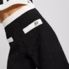 PANTALON EN MAILLE À Passepoil contrasté PANTALON EN MAILLE À Passepoil contrasté