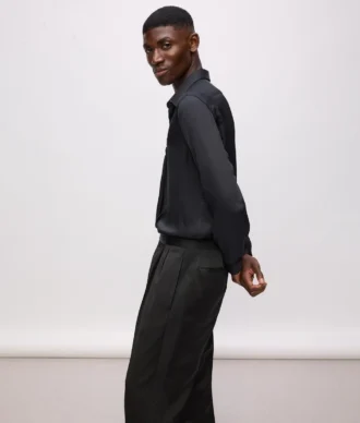 Pantalon KL Studio avec détails en satin