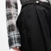 Pantalon large ajusté Pantalon large ajusté