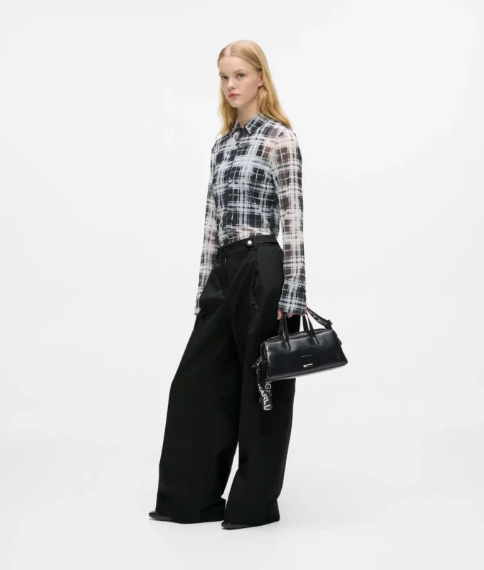 Pantalon large ajusté Pantalon large ajusté