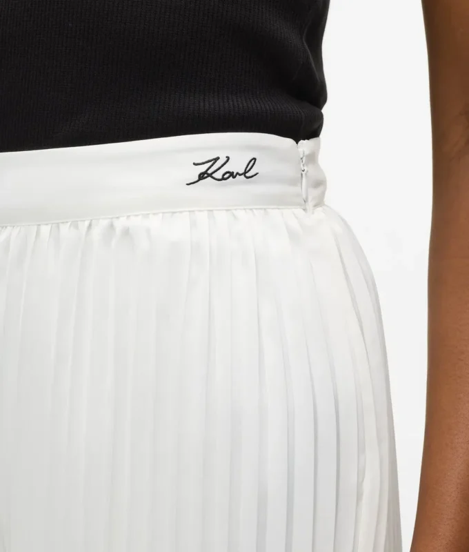 Pantalon large à plis Pantalon large à plis