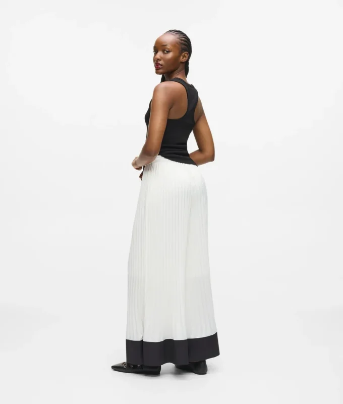 Pantalon large à plis Pantalon large à plis